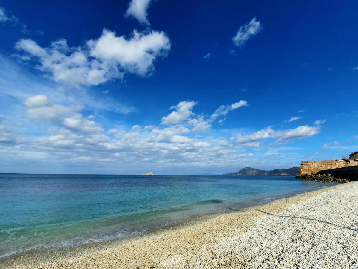 Loft Vista Mare Elba Lägenhet Portoferraio Exteriör bild